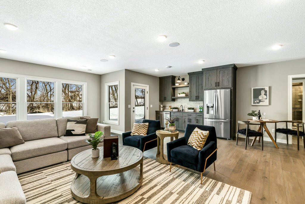 Credit River New Home Construction - Living Room - Custom One Homes 171