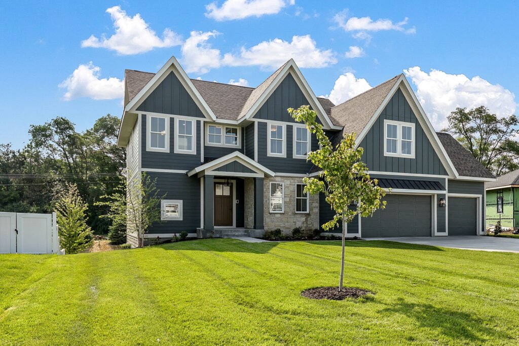 Eagan New Home Construction - Exterior - Custom One Homes 007