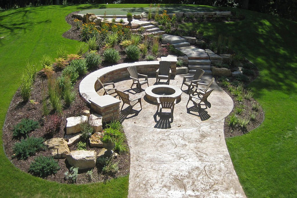 Custom One Landscaping - Softscapes Planting Planning